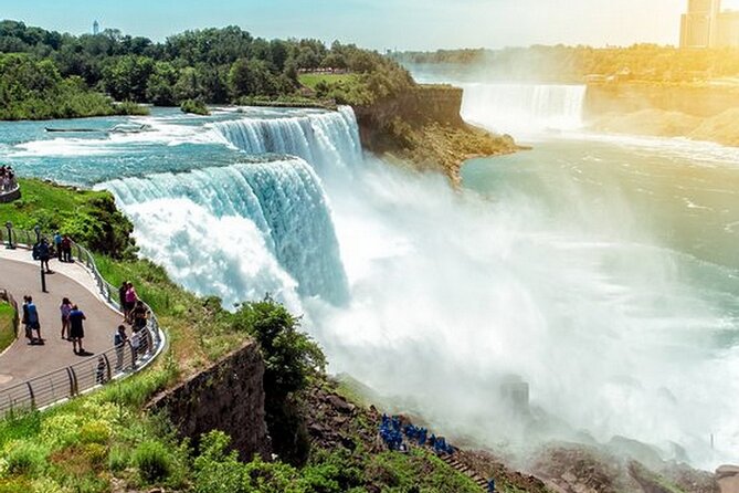2-Day Best of Niagara Falls, Corning, Finger Lakes Tour from NYC - Corning Museum of Glass: worth the extra time and fee