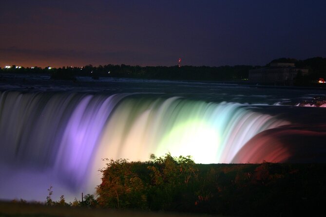 2-Day Best of Niagara Falls, Corning, Finger Lakes Tour from NYC - Day one begins with a long ride north