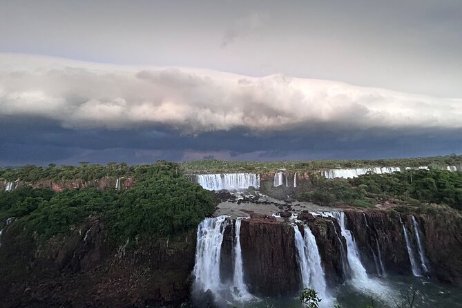 2-Days PRIVATE Brasil & Argentina Experience Iguazu Falls - Who will enjoy this tour most?