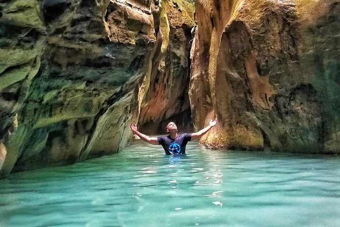 27 Waterfalls With Locals Expert Guides from Damajagua Entrance - Group size, pace, and the feel of the day
