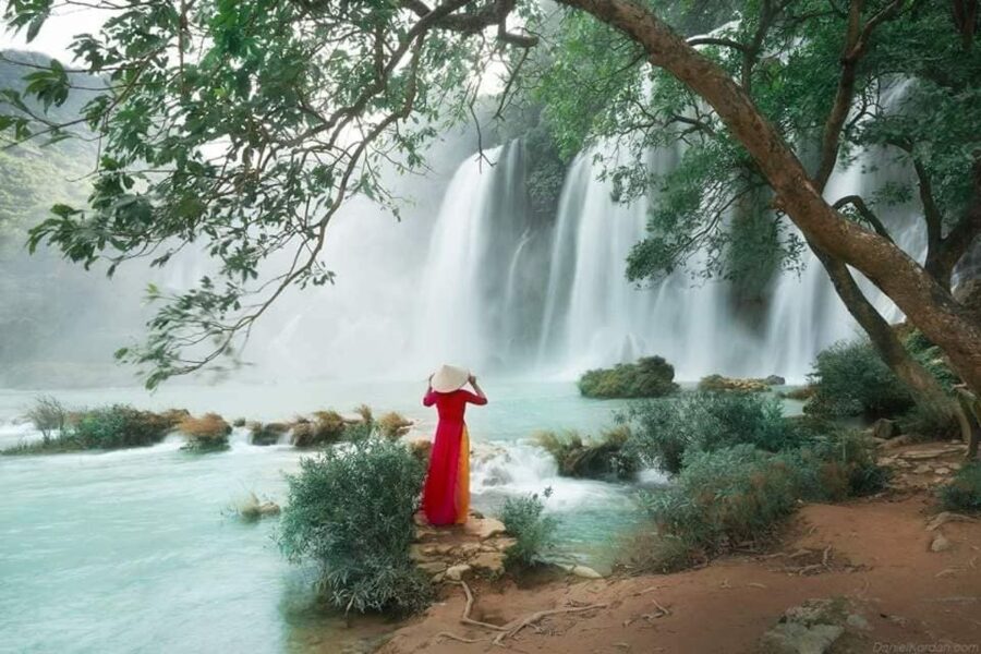 2Day Ban Gioc Waterfall Tour from Hanoi - The first sight of Ban Gioc Waterfall