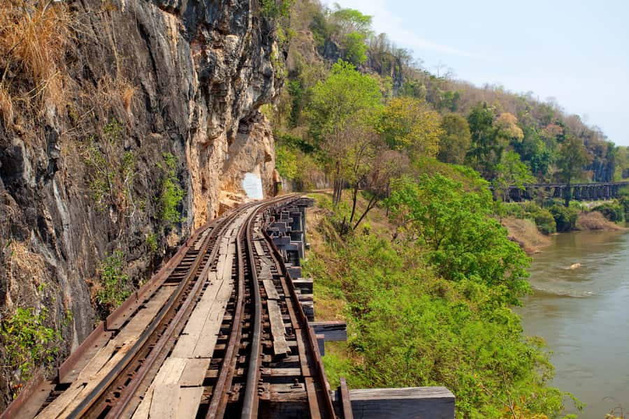 3-Day River Kwai, Floating Market and Erawan Waterfalls - The second hotel and a useful comfort warning