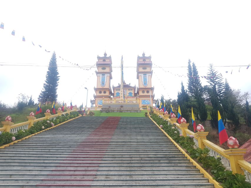 7-hour Datanla waterfall, Clay Tunnel and Holy See temple - Da Lat Railway Station and its three roofs