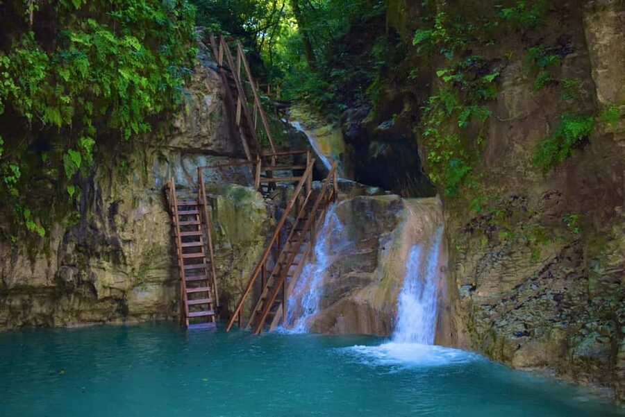 7 Waterfalls Tour With Lunch in DR (Taino Bay & Amber Cove) - Meeting Your Ride at Taino Bay or Amber Cove
