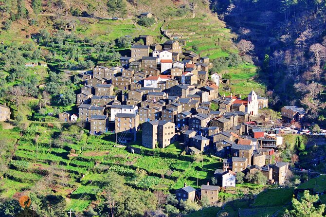 A tour between Cascades and Schist Villages, Piodão - Key points to know before you book