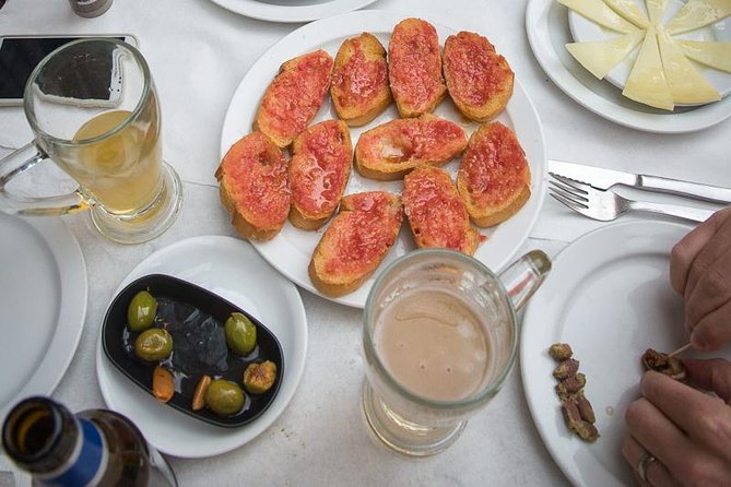Adventures day: Thermal Springs and Waterfalls - Lunch in Montanejos, with food plans that stay flexible