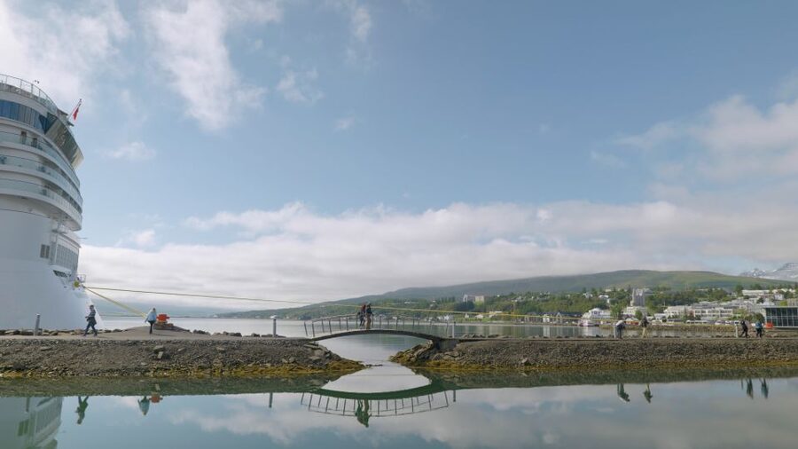 Akureyri Port: Lake Mývatn and Godafoss Waterfall Tour - Should you book this Akureyri excursion?
