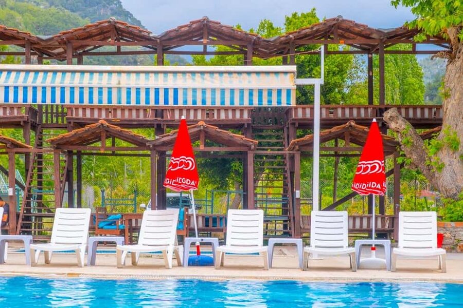 Alanya: Dimcay&Cave, Waterfall, Barbecue Lunch on the Water - Who should book this tour?
