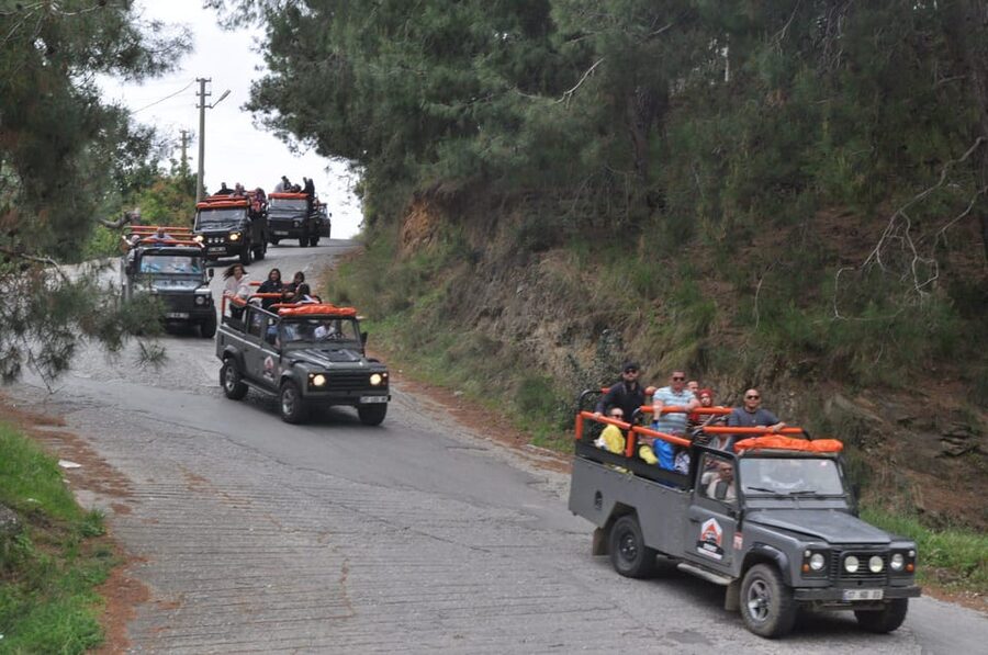 Alanya: Jeep Tour with Dim Cave, Waterfall with Dimcay Lunch - What to pack for a better day