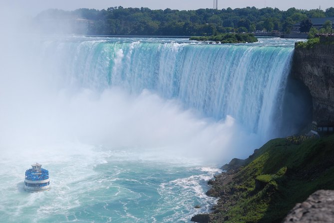 All Inclusive Niagara Falls USA Tour W/Boat Ride,Cave & Much MORE - Starting in Niagara Falls, New York