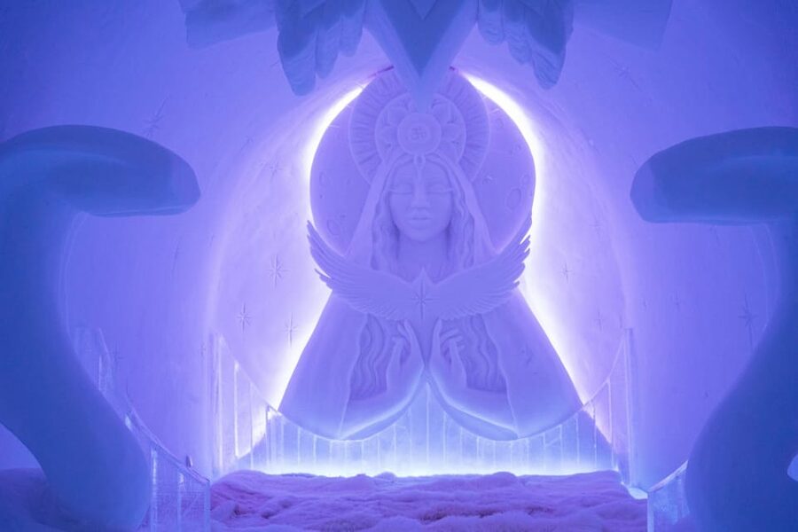 Alta: Igloo Ice Hotel and Hiking to the Frozen Waterfall. - What the 2-kilometer waterfall walk involves