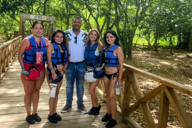 AMBER COVE-TAINO BAY 5 Zip Lines 7 Waterfalls + Locale Food - Transport from Amber Cove and Taino Bay