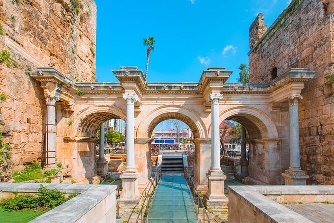 Antalya All-Inclusive City Tour with Cable Car, Boat & Waterfalls - Antalya and Kaleiçi, but do not expect a long guided walk