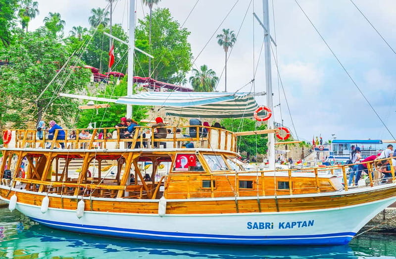 Antalya: Falez Cliffs & Waterfalls Boat Trip with Lunch - How the trip works for families and solo passengers