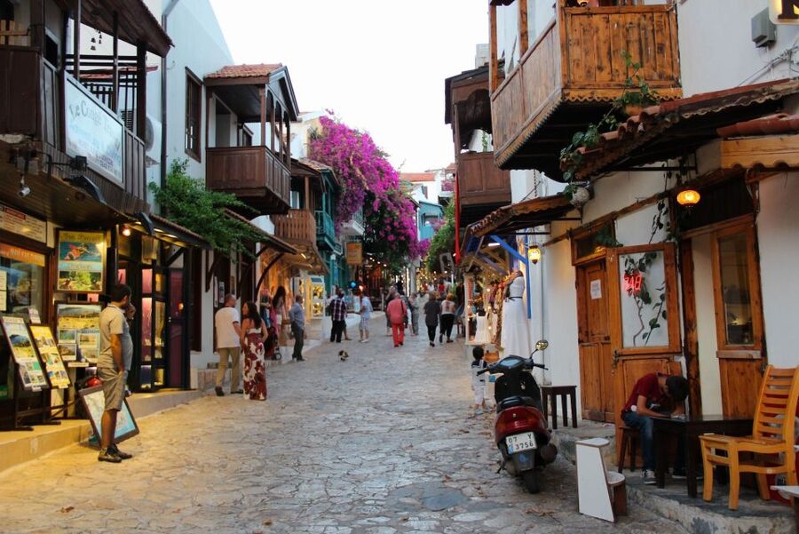 Antalya/Kemer: Old City, Waterfalls, Olympos Cable Car, Boat - Who should book this Antalya tour?