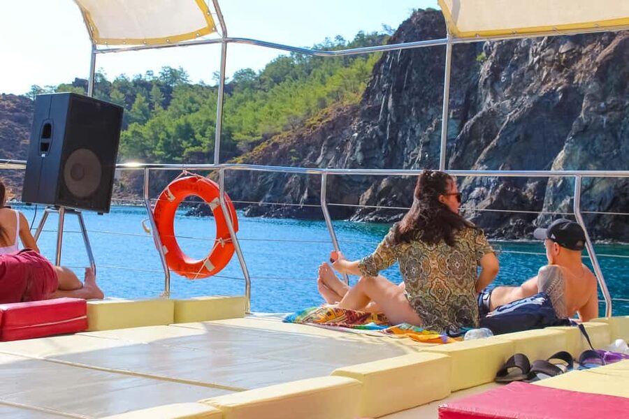 Antalya: Old Town with Aquarium or Cable Car & Waterfalls - Key points to know before booking