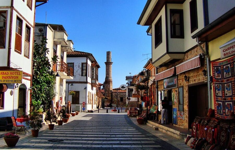 Antalya Waterfalls and Old City Tour - Lunch is included, but keep expectations sensible