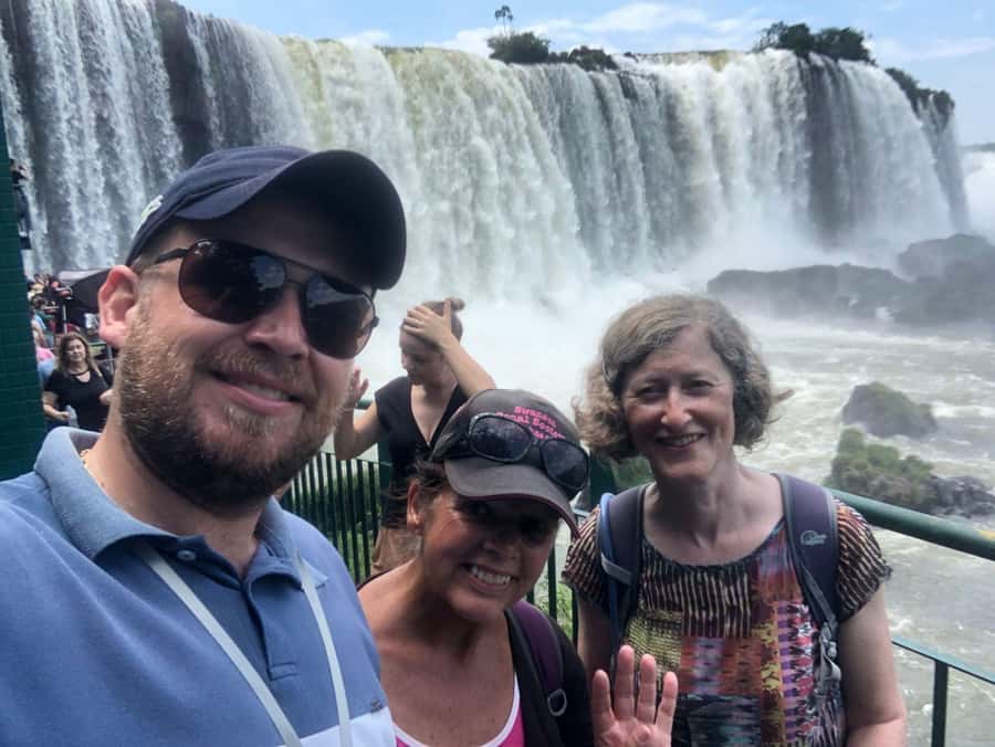 Argentinian Falls Tour + Optional Boat Ride (Private) - Practical preparation for heat, spray, and border checks
