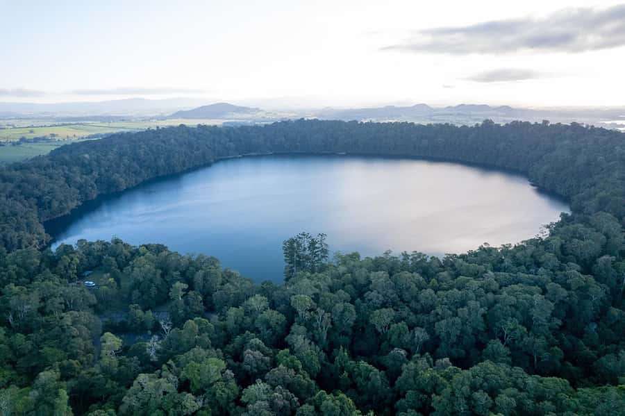 Atherton Tablelands: Lakes, Waterfalls, Rainforest Day Tour - What to pack for swimming, rain, and insects