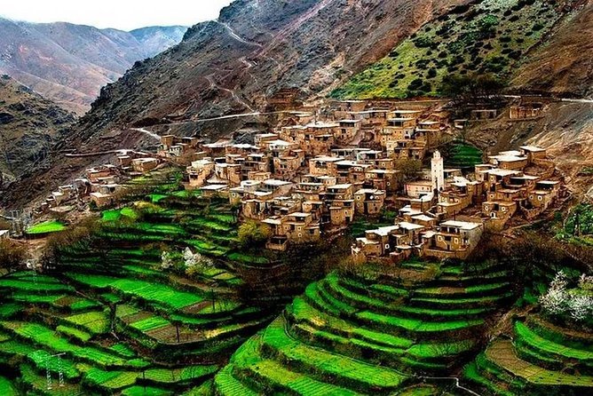 Atlas Mountains and Three Valleys & Waterfalls - Villages Marrakech Day Trip - What the private format really offers