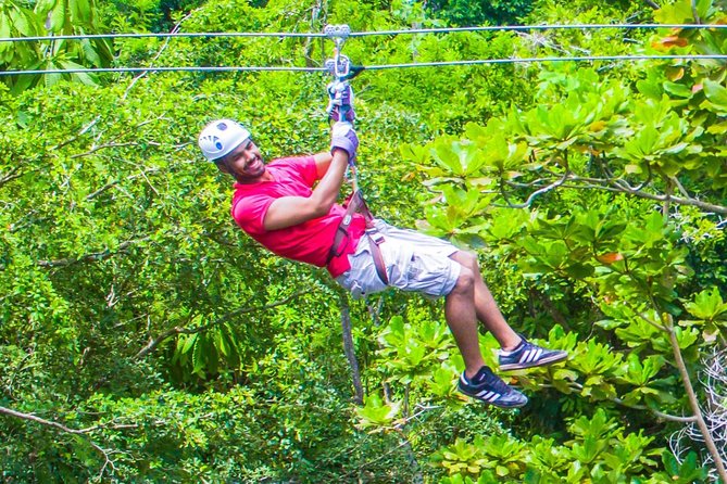 ATV, Horseback Ride, Zipline, Falls Climb + Lunch from Ocho Rios - Lunch and the useful pause in the middle