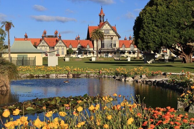 Auckland: Rotorua, Taupo, Waiotapu & Huka Falls Private Trip - What the private guide adds