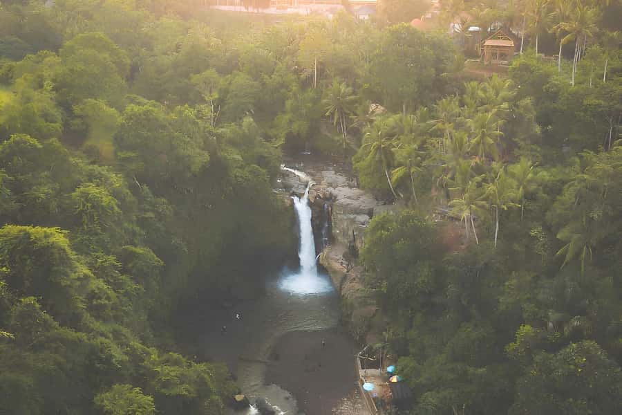Bali: Blue Lagoon Snorkel, Kanto Lampo & Tibumana Waterfalls - Transport, guides, and group choices