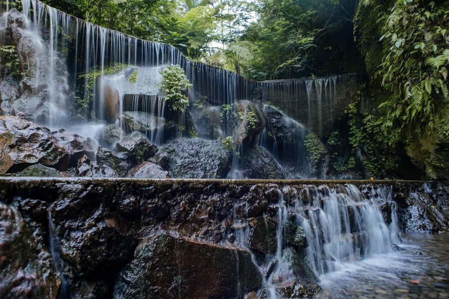 Bali: Lempuyang Quick Access, Waterfall, Water Palace & More - Tirta Gangga offers a quieter royal setting