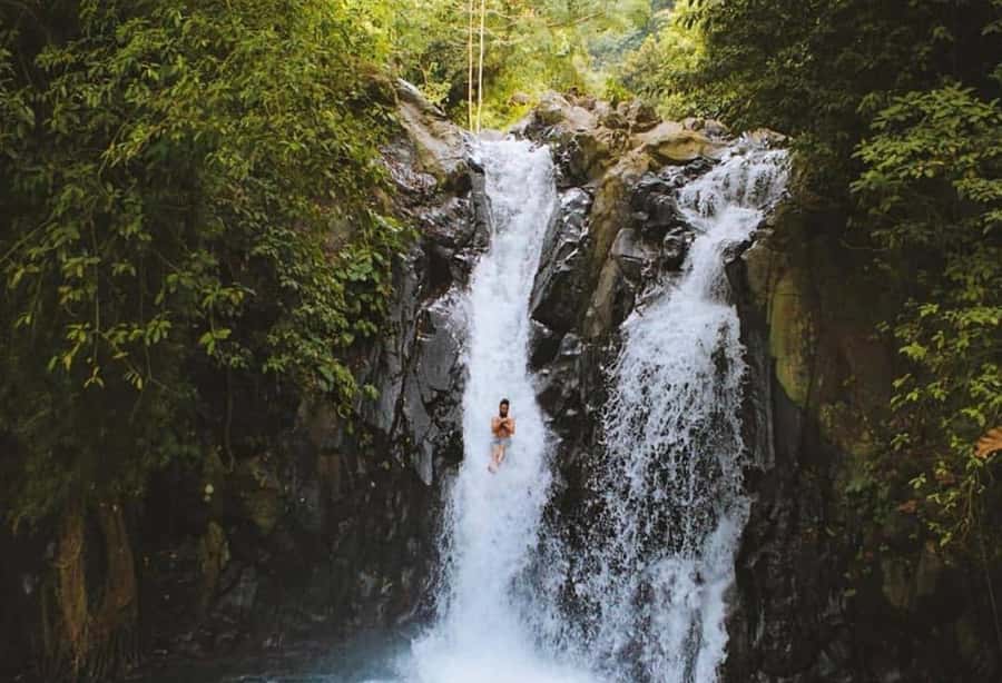Bali/Lovina: Dolphin Snorkeling, Swimming & Waterfall Tour - Adding GitGit Waterfall and northern Bali sights