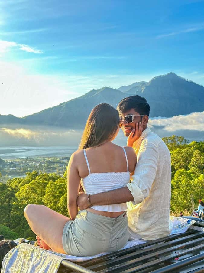 Bali: Mt Batur Jeep Sunrise & Taman Sari Waterfall Tour - Sunrise above Lake Batur