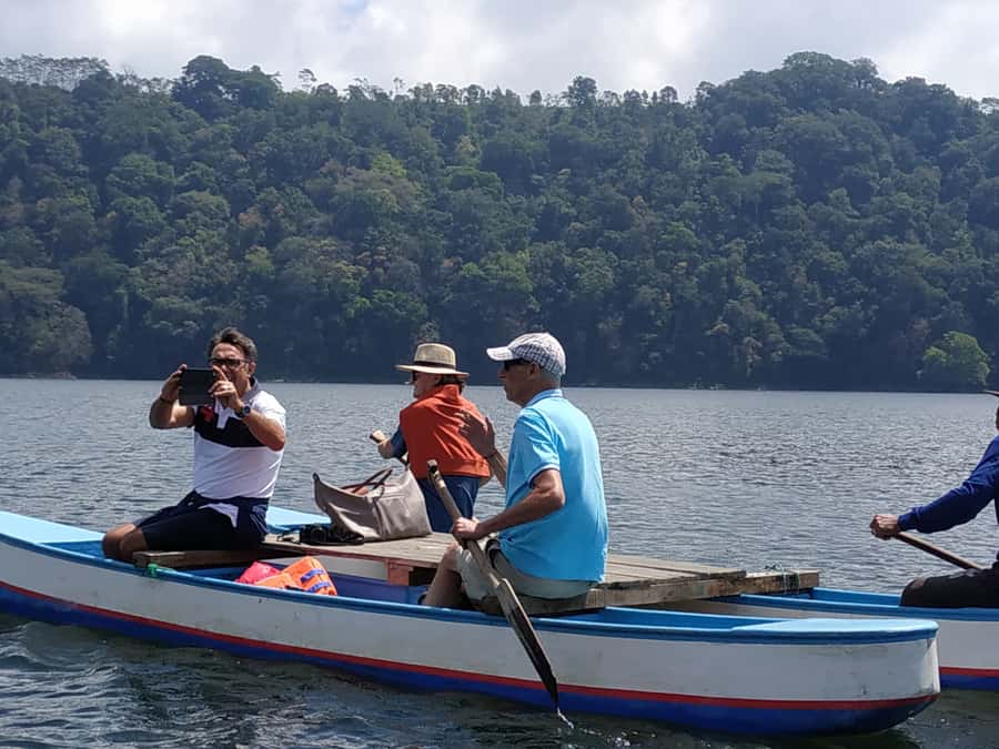Bali: Munduk Waterfalls Trek, Twin Lakes and Temple Tour - Guides and drivers make the difference