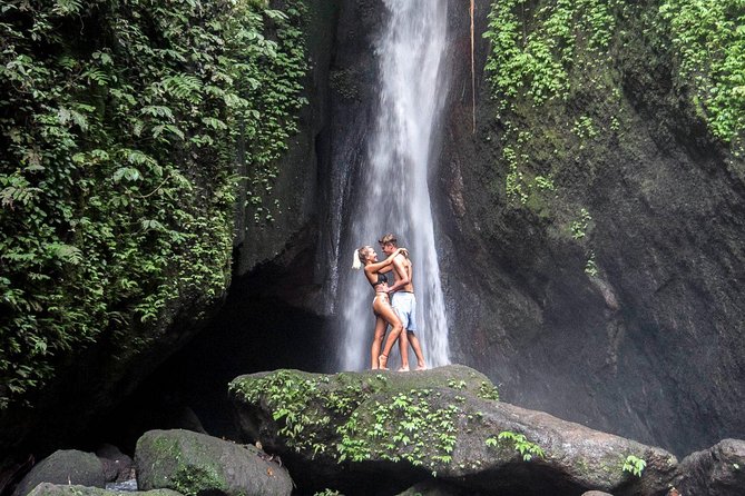 Bali Secret Waterfall Tour - Private and All-Inclusive - Lunch gives the day a welcome pause