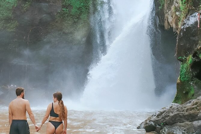 Bali Tour : Tegenungan - Tukad Cepung - Kanto Lampo - Tibumana Waterfall - Tibumana: the calmest-looking stop on the route