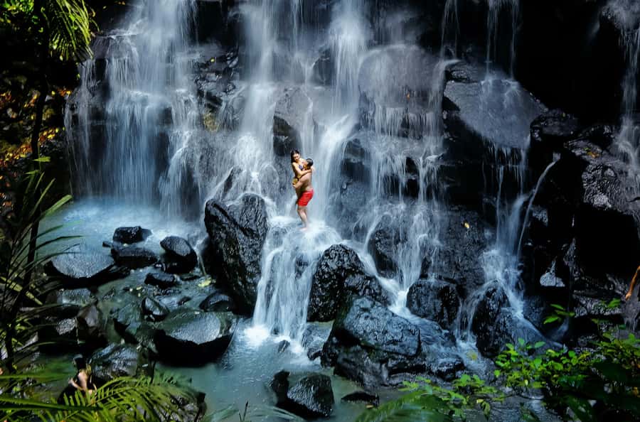 Bali/Ubud: Kanto Lampo Waterfall, Monkey Forest & Swing Tour - Why this three-stop Ubud tour works