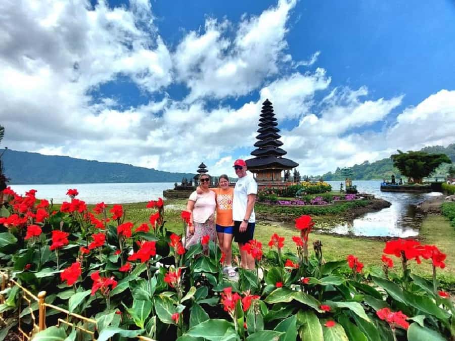 Bali: Waterfalls, Temples, and Rice Terraces Scenic Tour - Leke-Leke Waterfall: a cool first stop
