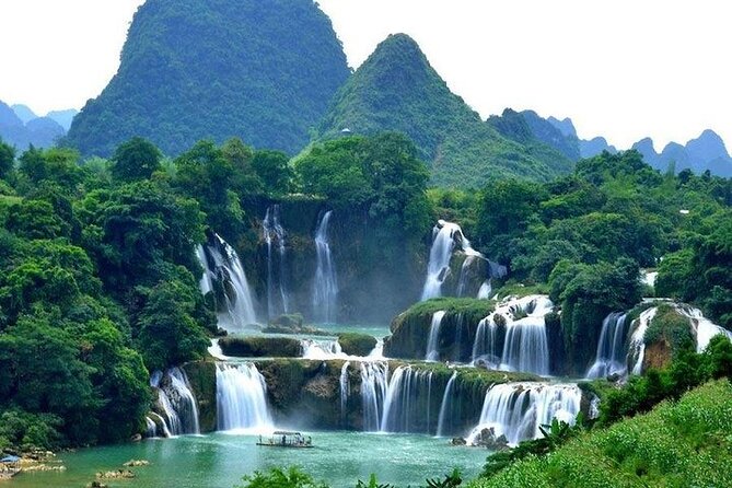 Ban Gioc Waterfall 2 Days 1 Night From Hanoi - Nguom Ngao Cave and the limestone country