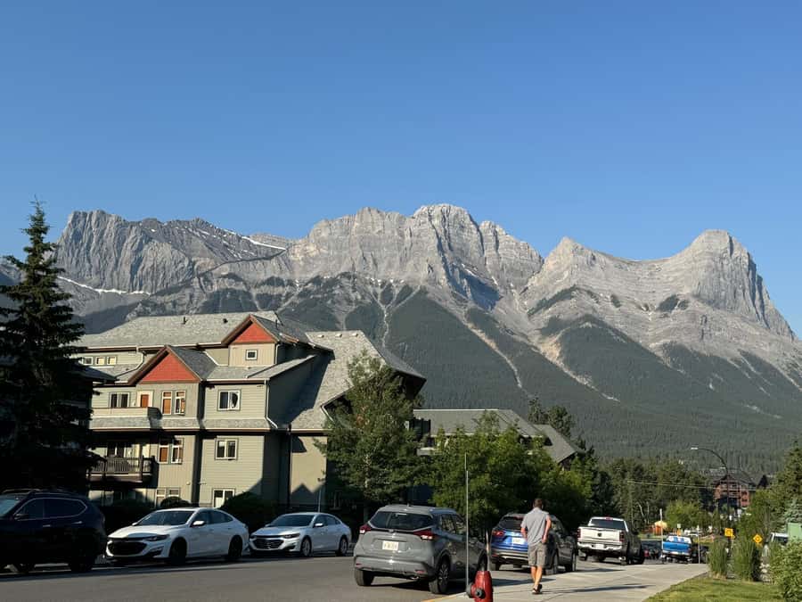 Banff: Gondola, Hot Springs, Bow falls & Three lakes tour - Banff Avenue Gives You Time to Roam