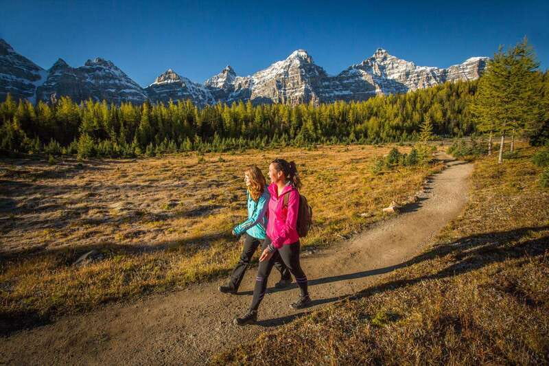Banff: Thermal Waters and Hidden Waterfalls - 3hr Walk - Wildlife watching without a guarantee