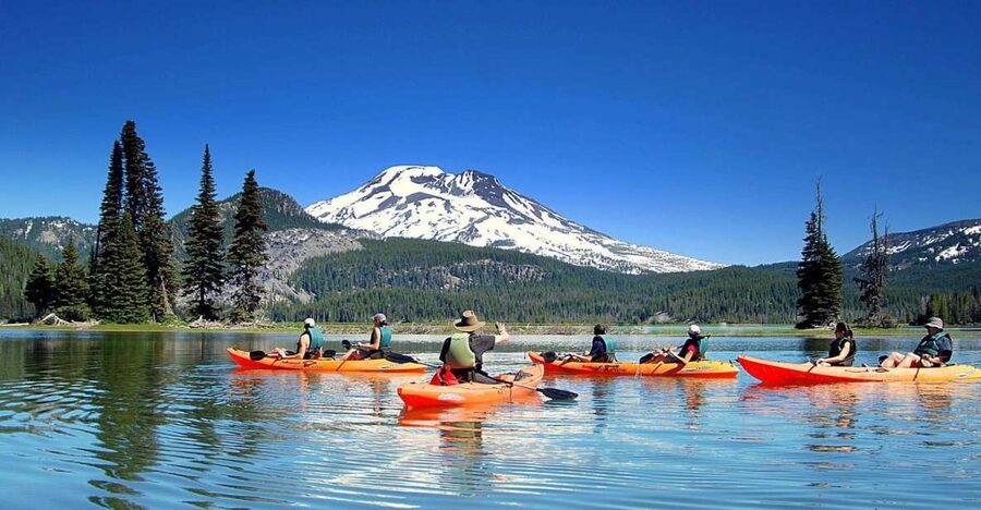Bend: Guided Kayak Tour on the Cascade Lakes - Two hours on the water, not two hours of drifting