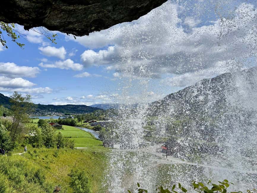 Bergen: Hardangerfjord & Waterfalls Bus Tour with Apple Pie - Seeing the Hardangerfjord without a full cruise