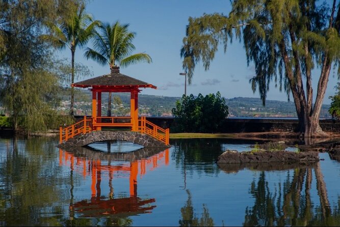 Best of Big Island: Volcanoes, Waterfall, Blacksand Beach & Lunch - A quiet pass through Liliʻuokalani Gardens