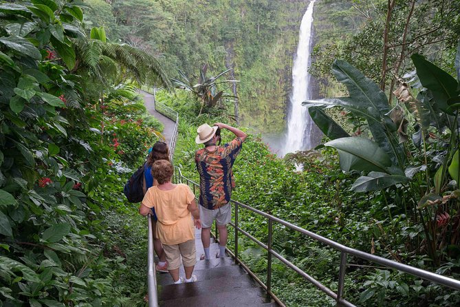 Big Island in a Day: Volcanoes Waterfalls Sightseeing and History - Food, comfort, and the practical details