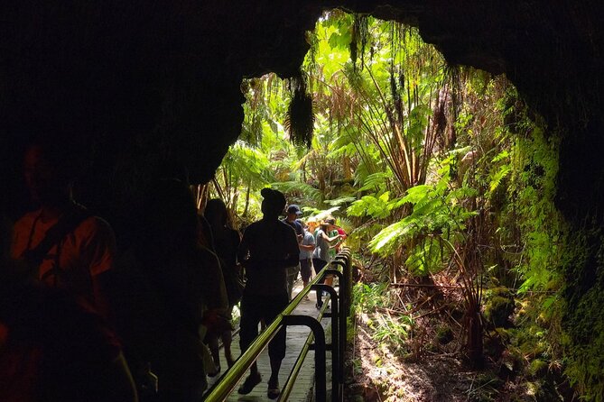 Big Island Scenic Tour: Volcano HiloTown Waterfalls Beach & Lunch - Key reasons to consider this Hilo day tour