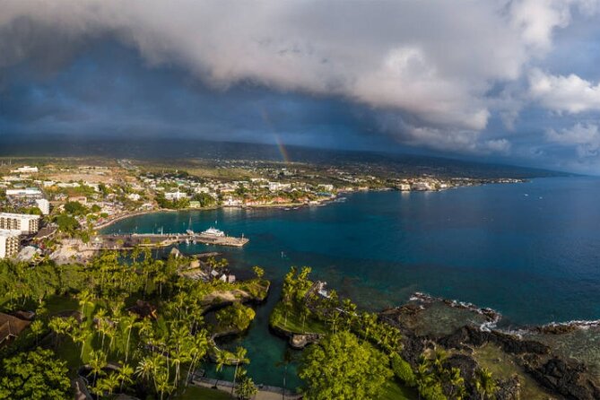Big Island Scenic Tour: Volcano HiloTown Waterfalls Beach & Lunch - Lunch in Hilo, with time to taste the island