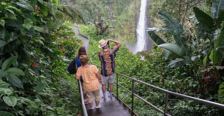 Big Island: Waterfall Tour with Swimming & Botanical Garden - Kulaniapia Falls: the most memorable stop
