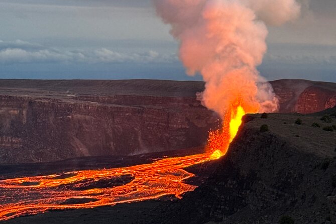 Big Island Waterfalls, Blacksand Beaches, Lava Tubes & Volcanoes - Key points to know before booking