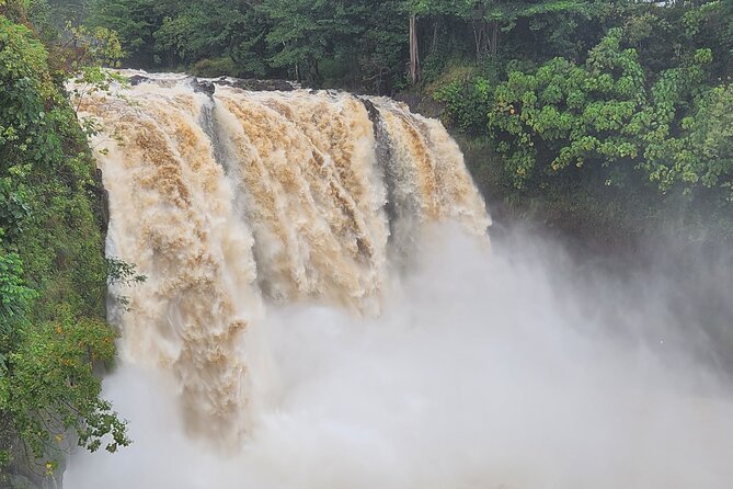 Big Island Waterfalls, Blacksand Beaches, Lava Tubes & Volcanoes - Rainbow Falls is a quick but worthwhile stop