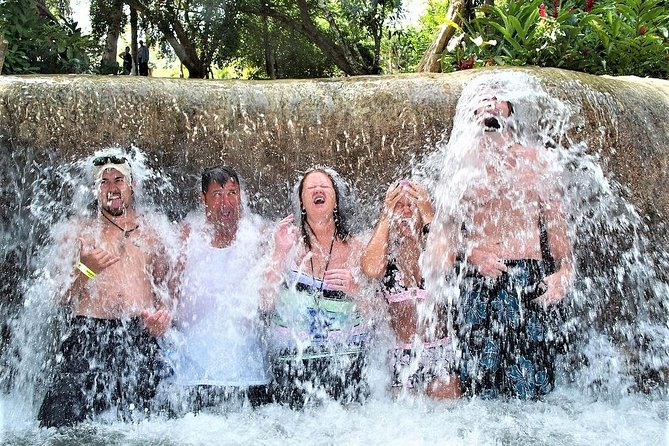 Blue Hole, Secret Falls, and Dunn's River Falls Combo Day-Trip - Guides can shape the whole experience