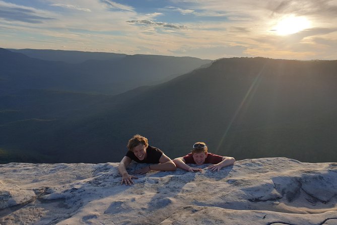 Blue Mountains Small Group Tour with Waterfall Walk & Fresh Lunch - Lookouts across the Blue Mountains