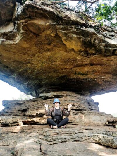 Boti Falls, Umbrella Rock, Aburi Gardens & Cocoa Farm Tour